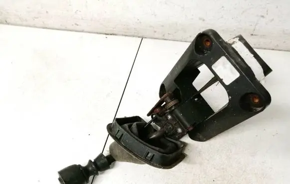 Dodge Caliber Gear shifter/selector 05105697AA