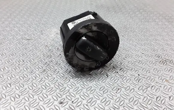 Volkswagen PASSAT B6 Light switch 1K0941431A