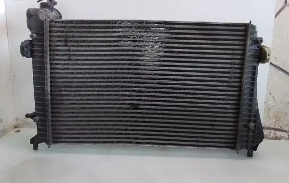 Volkswagen PASSAT B6 Intercooler radiator