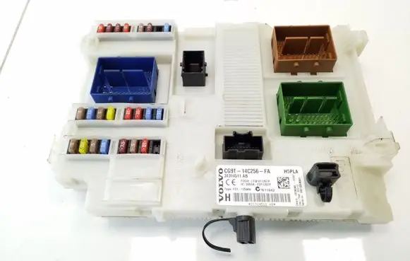 Volvo XC60 Fuse module 31314511AB CG9T14C256FA