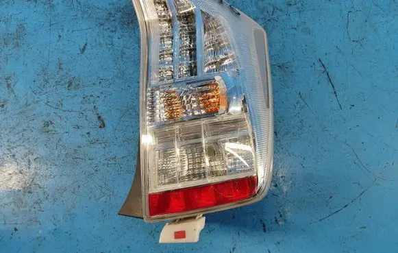 Toyota Prius (XW30) Boot/trunk interior light 8155147121