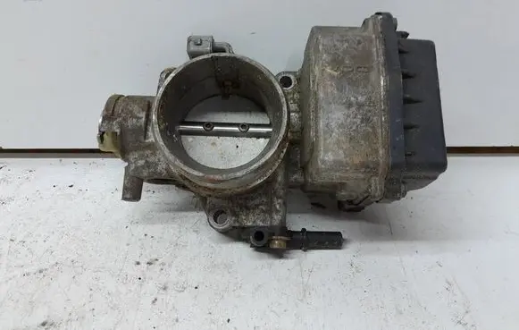 Peugeot 407 Throttle valve 9652682880