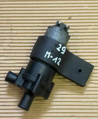 Mercedes-Benz E W211 Electric auxiliary coolant/water pump 0018351364 0392020026