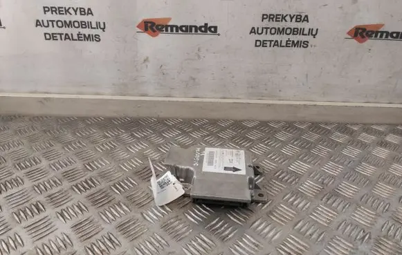 Opel Signum Airbag control unit/module 13170589