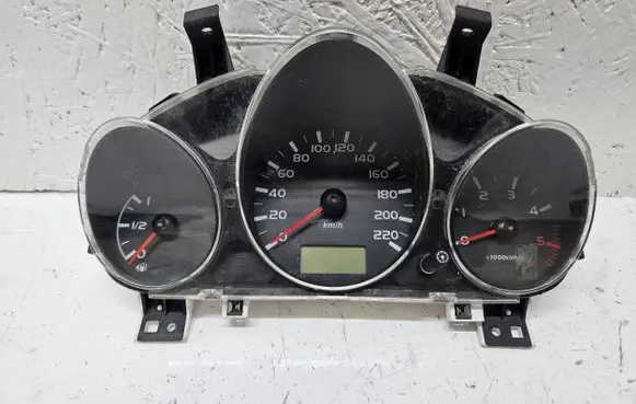 Mitsubishi Colt Speedometer (instrument cluster) MN148890 MM0038001