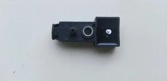 Citroen C2 Airbag deployment crash/impact sensor 25571345A3 1490426080