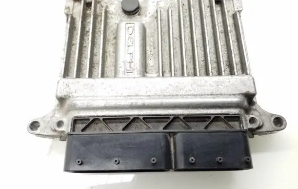 Mercedes-Benz C W204 Engine control unit/module A6461504172 A0054467140