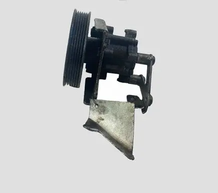 BMW 5 E39 Power steering pump