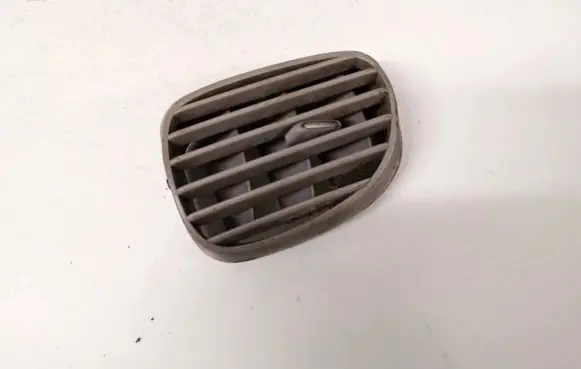 Nissan Almera Tino Dash center air vent grill