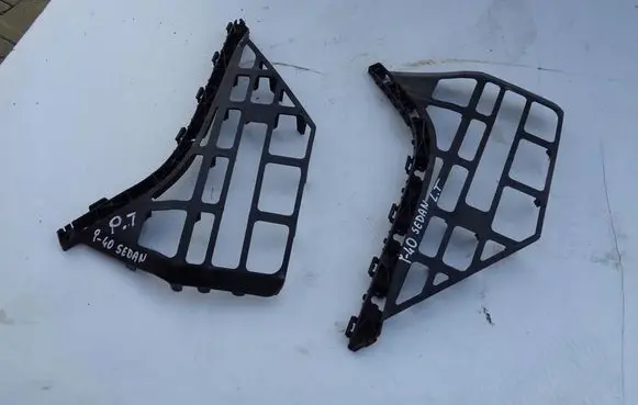 Hyundai i40 Rear bumper mounting bracket