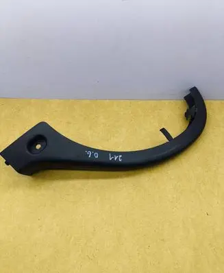 Mercedes-Benz E W211 Other trunk/boot trim element A2118210289