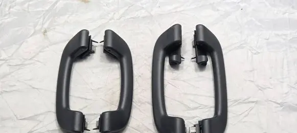 BMW 3 G20 G21 A set of handles for the ceiling 