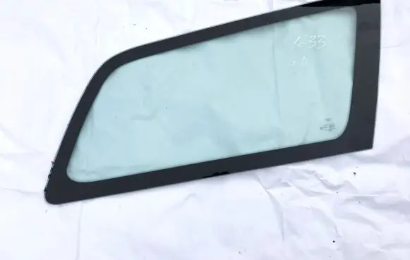 Ford Focus Rear side window