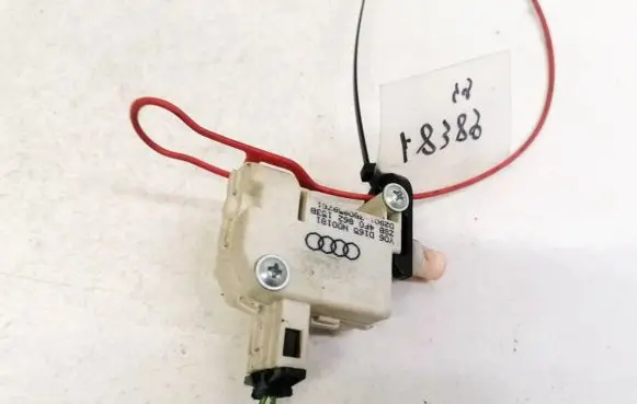 Audi A6 S6 C6 4F Central locking motor 4F0862153B