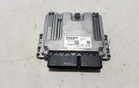 Volvo XC40 Engine control unit/module 32255068