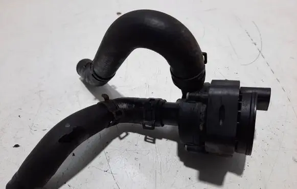 Mercedes-Benz C AMG W204 Electric auxiliary coolant/water pump A2118350028 3130591163