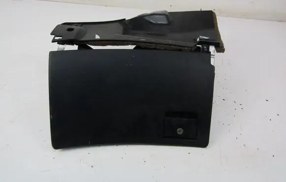 Audi 80 90 S2 B4 Glove box 