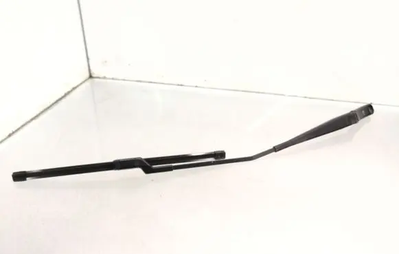 Skoda Fabia Mk3 (NJ) Front wiper blade arm 6V1955410A
