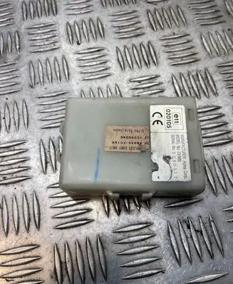 Subaru Forester SF Keyless (KESSY) go control unit/module e11020105 0050317 88035FC160