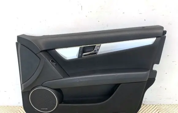 Mercedes-Benz C W204 Front door card panel trim