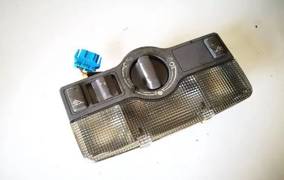 Audi A3 S3 8L Front seat light 8d0947111a