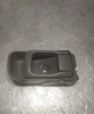 Nissan Patrol Y61 Front door interior handle SAEP0M