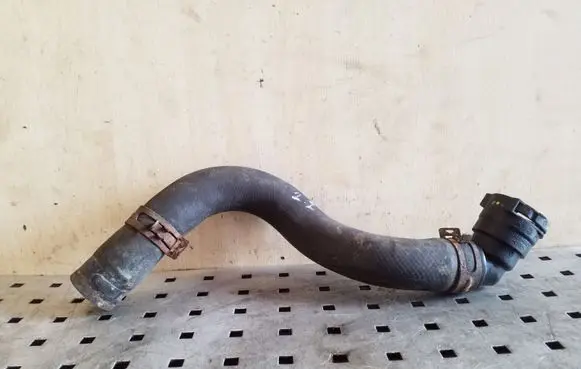 Honda CR-V Engine coolant pipe/hose