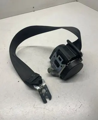 Audi A4 S4 B8 8K Rear seatbelt buckle 621421000 000090H