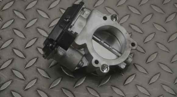Volvo XC40 Throttle valve 31459143