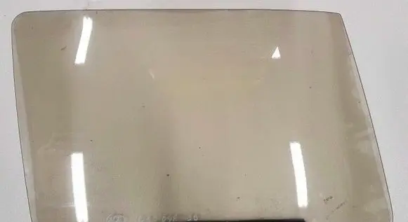 Volkswagen Golf I Front door window/glass (coupe) 171845202B