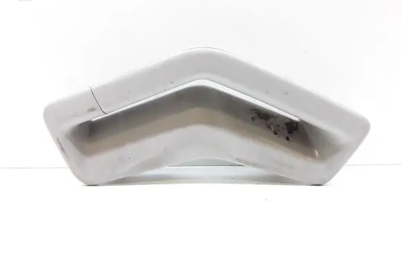 Volvo V70 Seat belt trim 