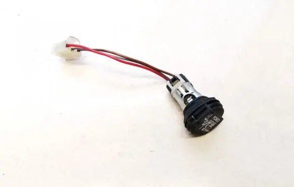 Volkswagen Touareg I Cigarette lighter 