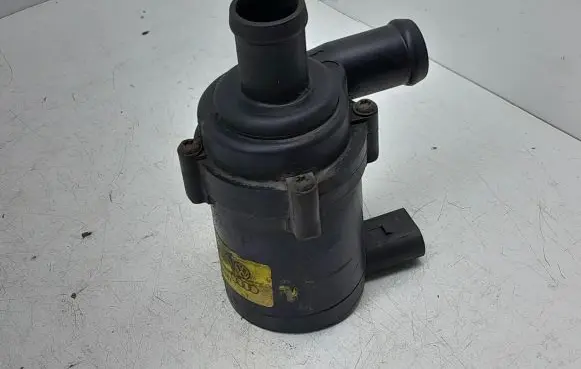 Audi Q7 4L Electric auxiliary coolant/water pump 7L0965561L