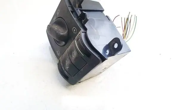 Suzuki Ignis Light switch