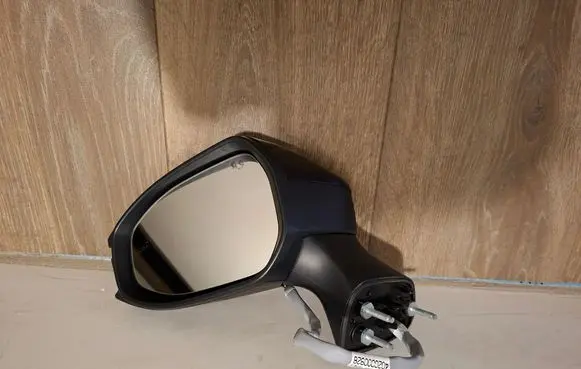 Toyota C-HR II Front door electric wing mirror E90516584 4020000928