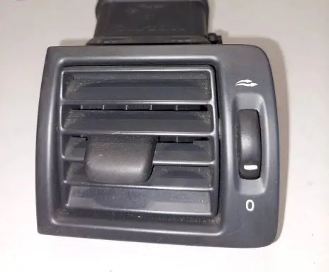 Volvo V50 Dashboard side air vent grill/cover trim 30715098