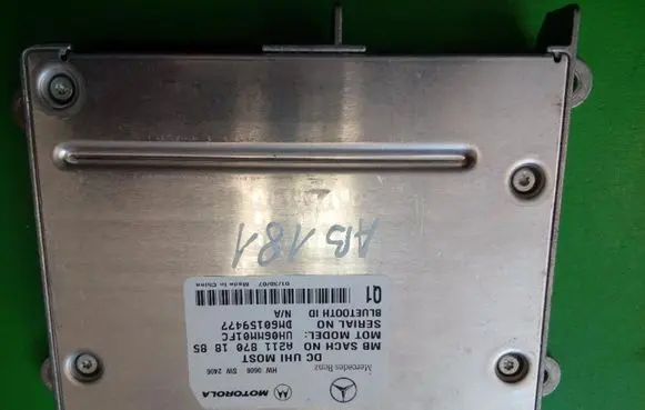 Mercedes-Benz E W211 Bluetooth control unit module A2118701885 AB181