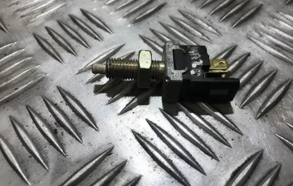 Mazda 323 Brake pedal sensor switch