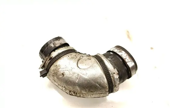 Intercooler hose/pipe