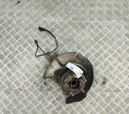 Land Rover Discovery Sport Front wheel hub LR109400