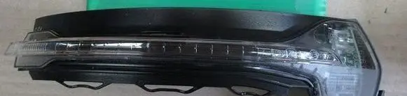 Front indicator light