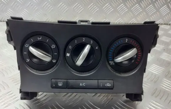 Mazda 3 II Interior fan control switch 