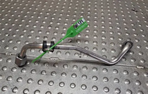 Skoda Kamiq Fuel line pipe S26370574 05C130241