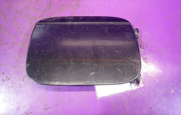 Audi A4 S4 B7 8E 8H Fuel tank cap