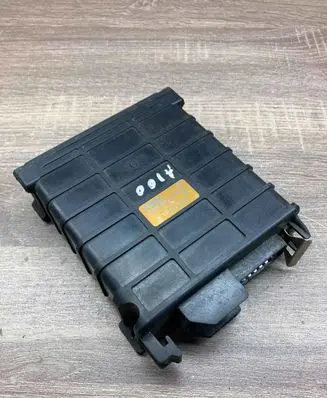 Volkswagen Golf II Engine control unit/module ECU 0280800042 321906263B