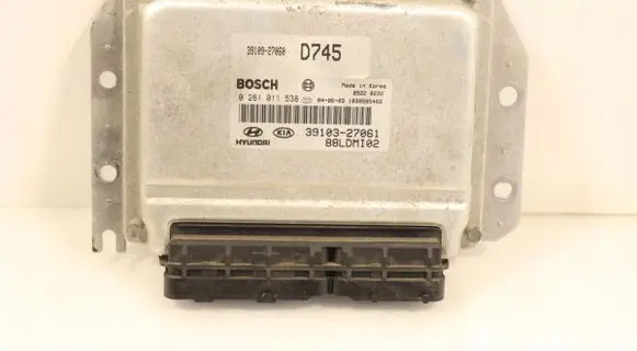 KIA Cerato Engine control unit/module ECU 0281011538