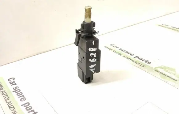 Mercedes-Benz E W211 Brake pedal sensor switch A0015454009 0015454009
