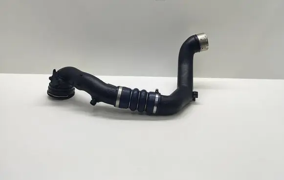 BMW 5 F10 F11 Intercooler hose/pipe 7582314 758231405 13717582314