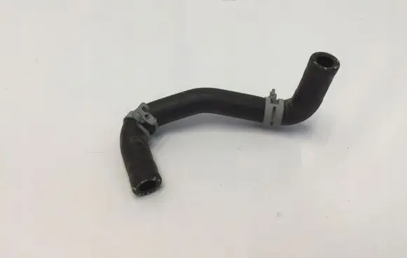 Volvo XC40 Engine coolant pipe/hose 32208669