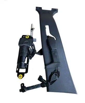 Volvo V50 Front seatbelt 6090388L0B